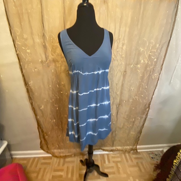 XS American Eagle Blue Tie Dye Sleeveless Dress - Picture 2 of 9